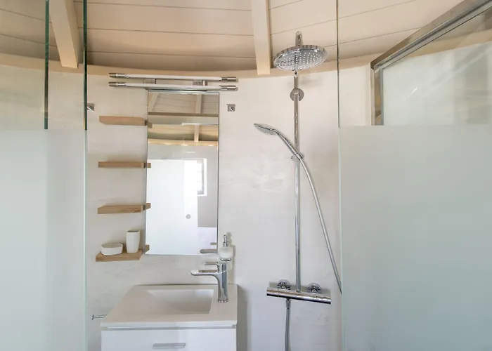 Windmill * Imerovigli (Santorini)