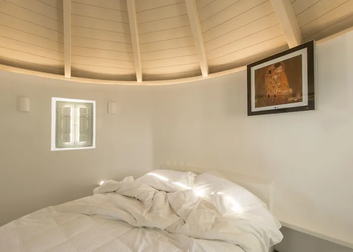 Villa Windmill Imerovigli (Santorini)